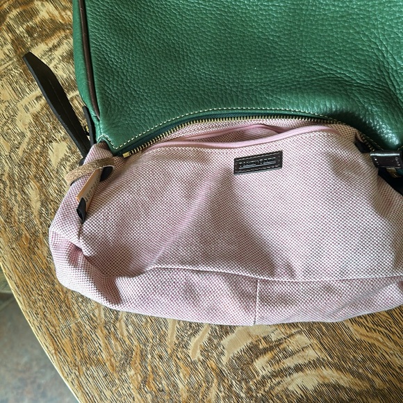 Dooney & Bourke - Picture 5 of 8